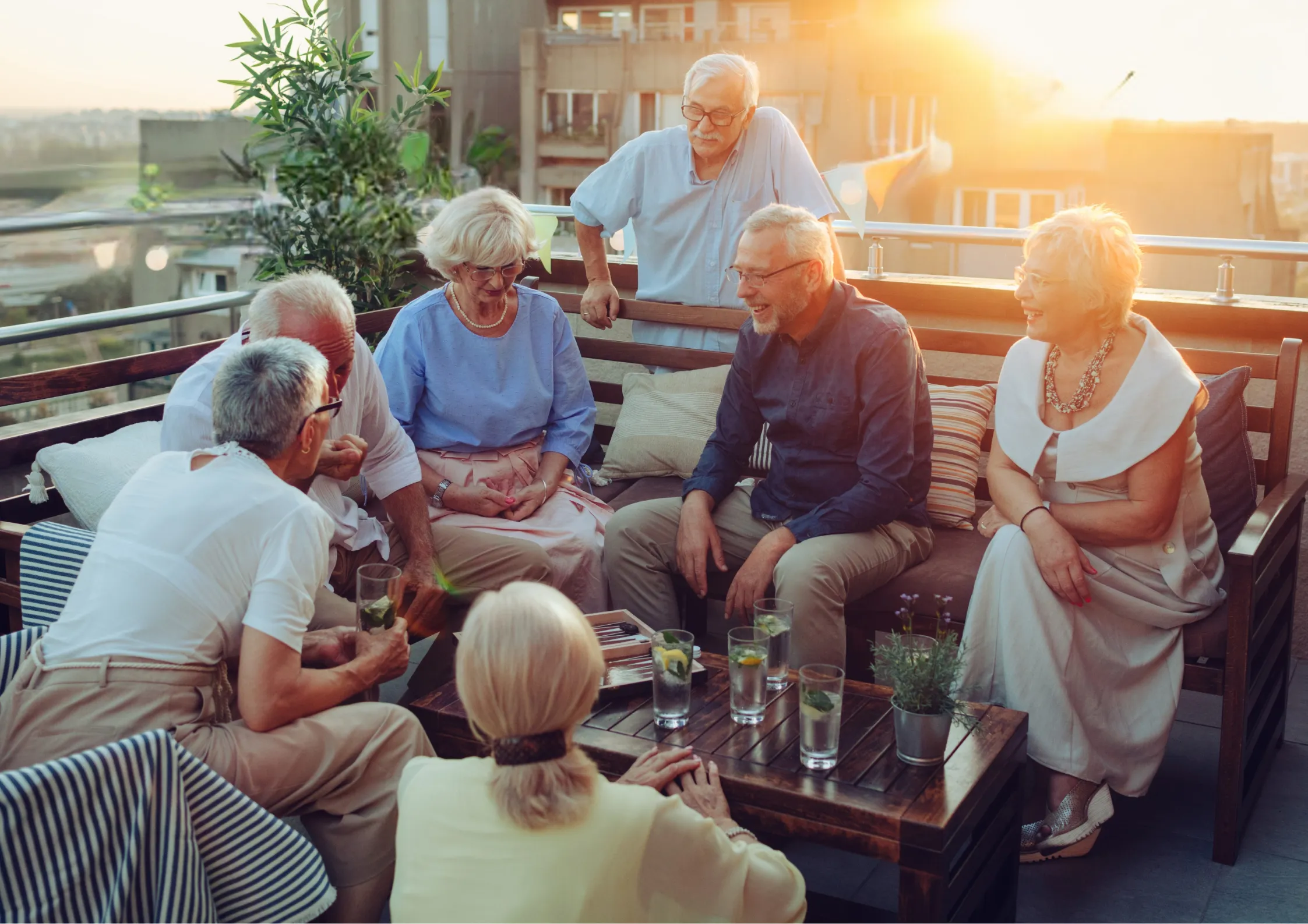 Des résidents réunis, dans la convivialité